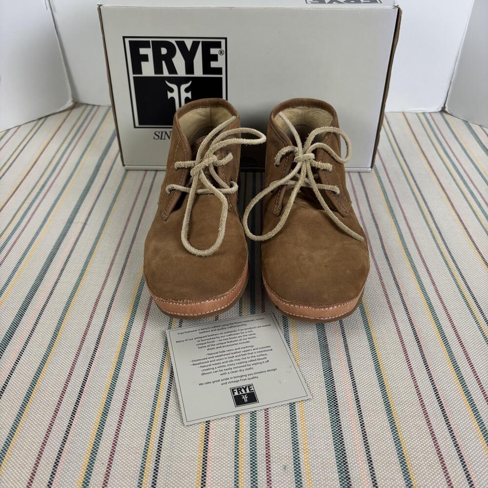 Frye Tegan Chukka Boots Womens Size 7 Brown Camel Nubuck Leather Ankle Lace Up E